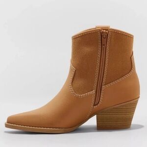 ♥️SOLD♥️ ‼️FLASH SALE‼️    7.5 —Women's Kay Western Boots - Universal Thread